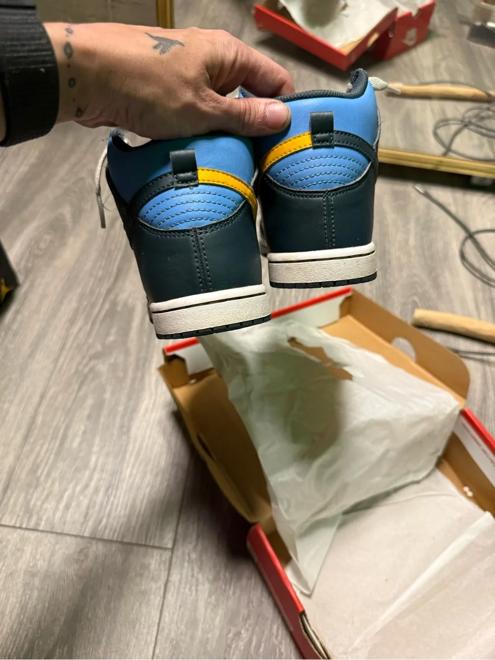 Nike Kids High-Top Sneakers in Light Blue, Navy and White